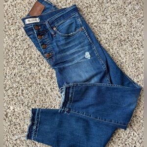 Madewell 10” High Rise Distressed Jeans - 29”
